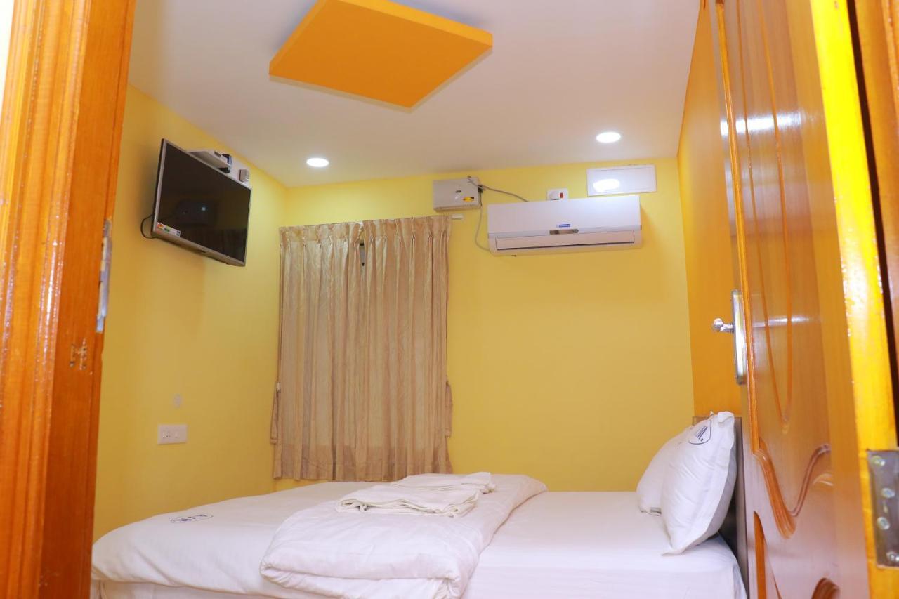 Avm Residency Hotel Paramagudi Luaran gambar