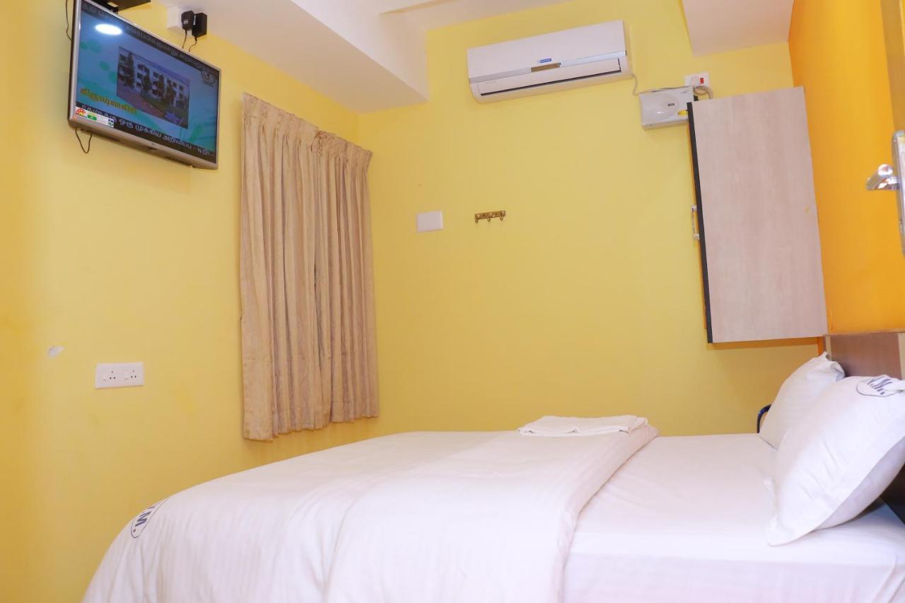 Avm Residency Hotel Paramagudi Luaran gambar